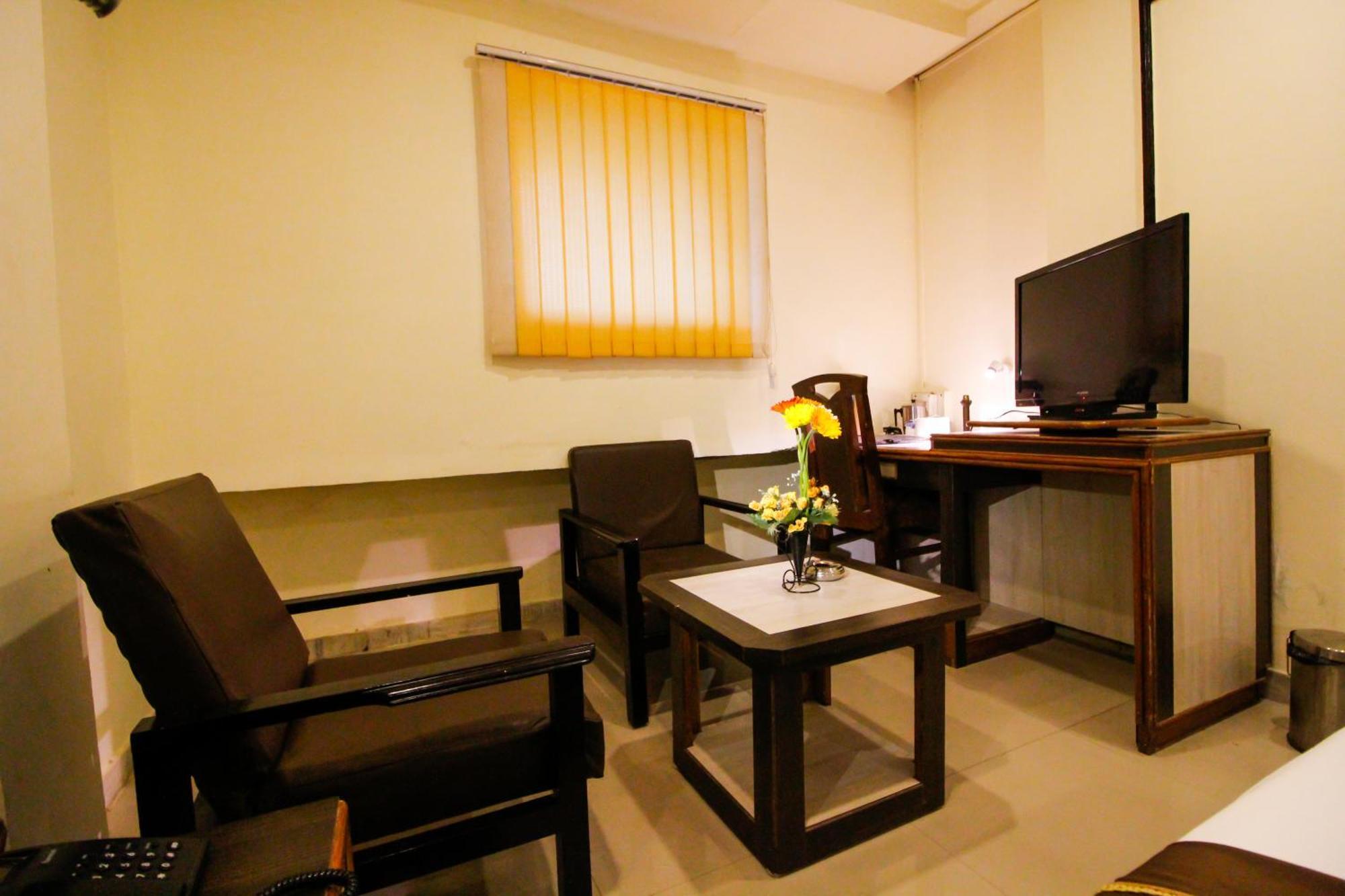 Hotel Rishi Regency Jabalpur Ngoại thất bức ảnh