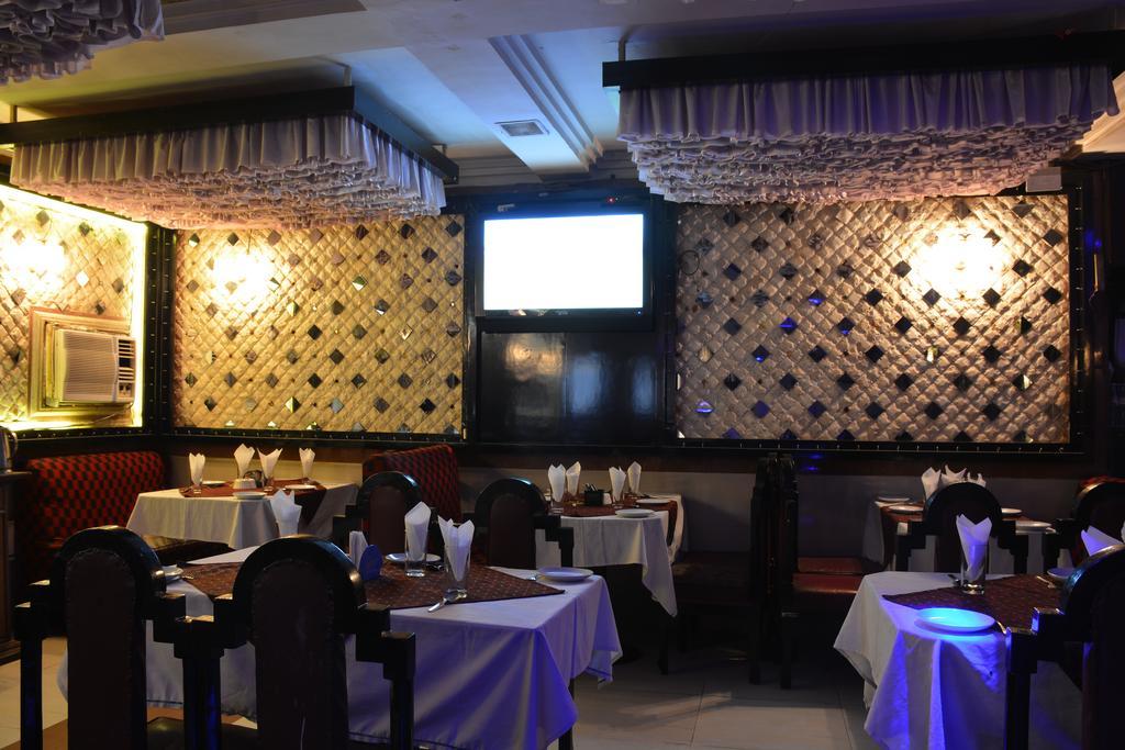 Hotel Rishi Regency Jabalpur Ngoại thất bức ảnh
